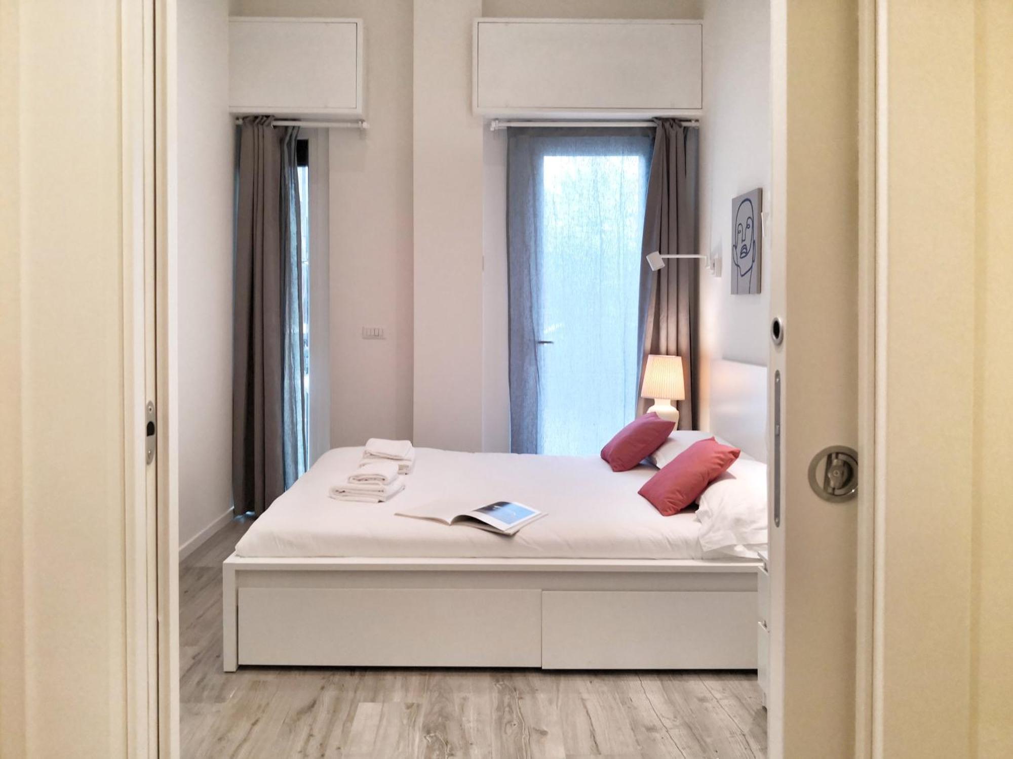 Ihost - Arganini 22 * Milán