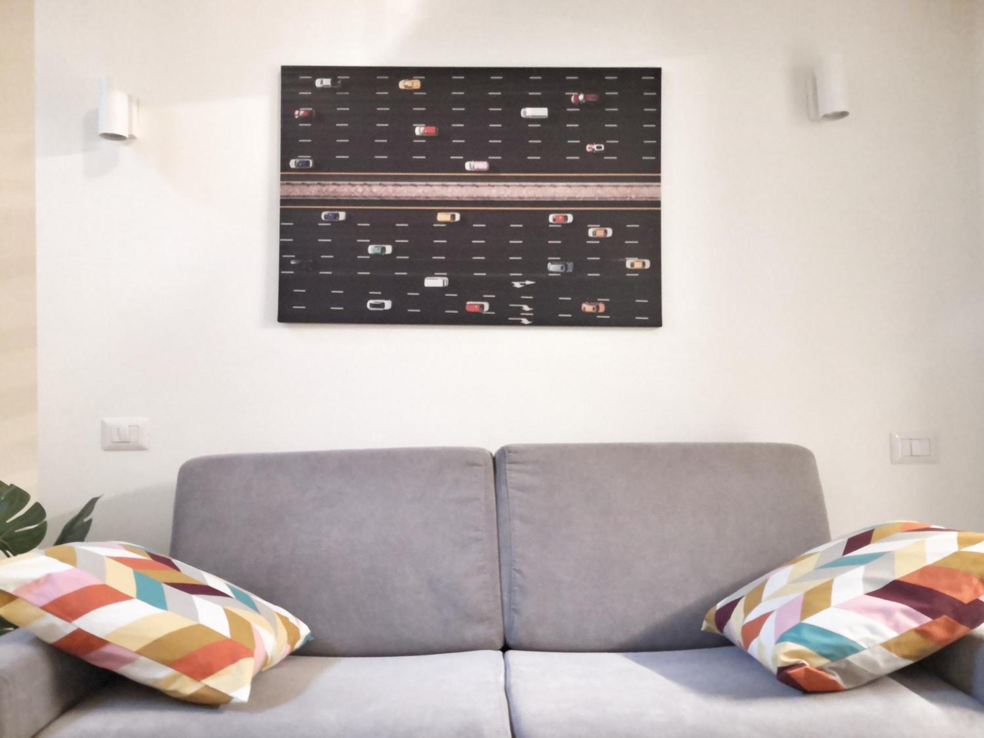 Ihost - Arganini 22 * Milán